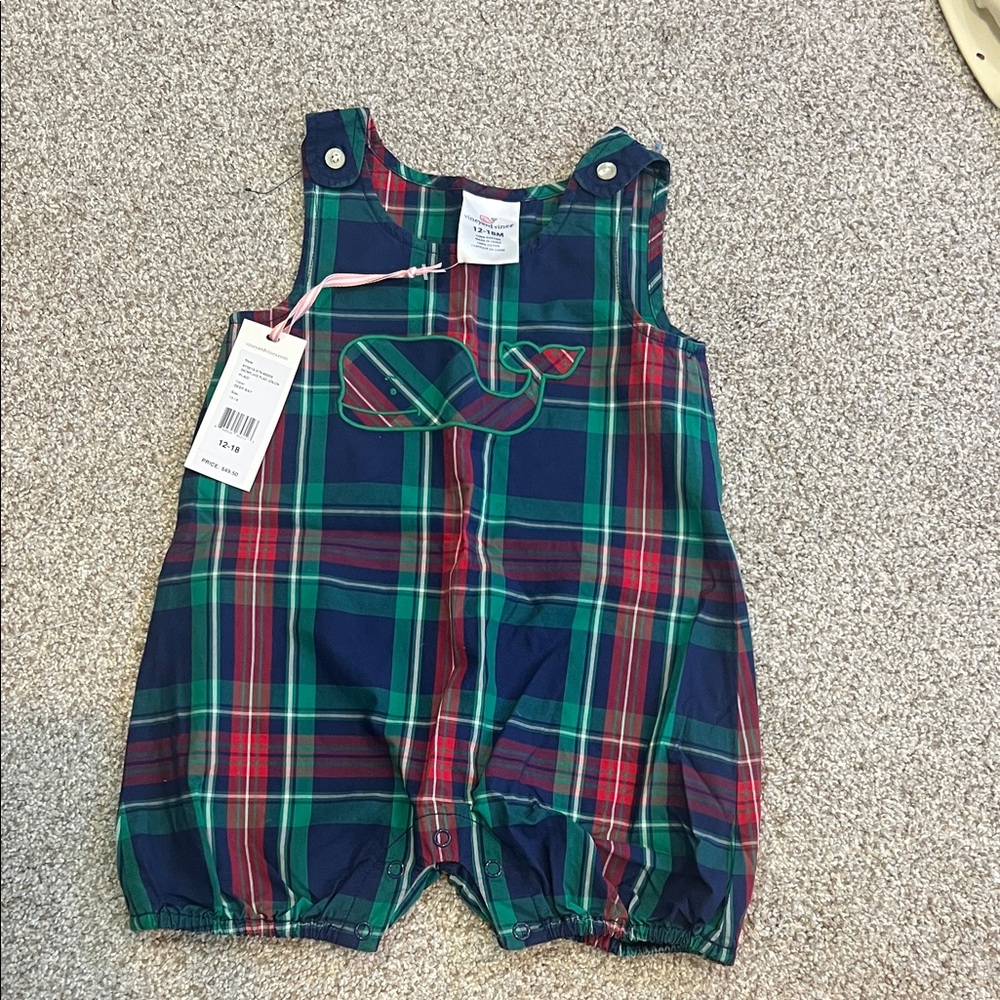 NWT Vineyard Vines holiday Plaid Baby Romper with Whale Design 12-18m
